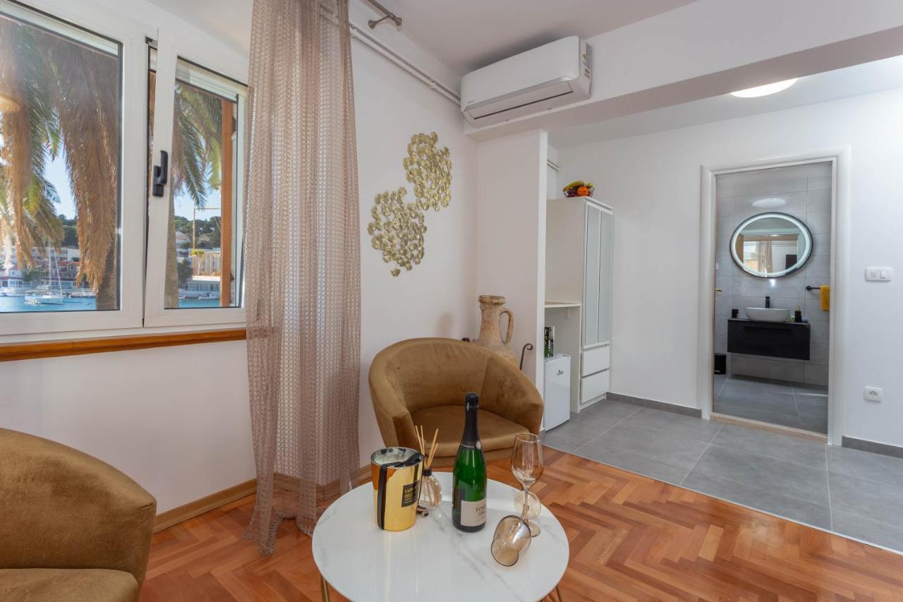 Deluxe Dreamy Room In The Center Of Hvar With Sea View Хвар Экстерьер фото