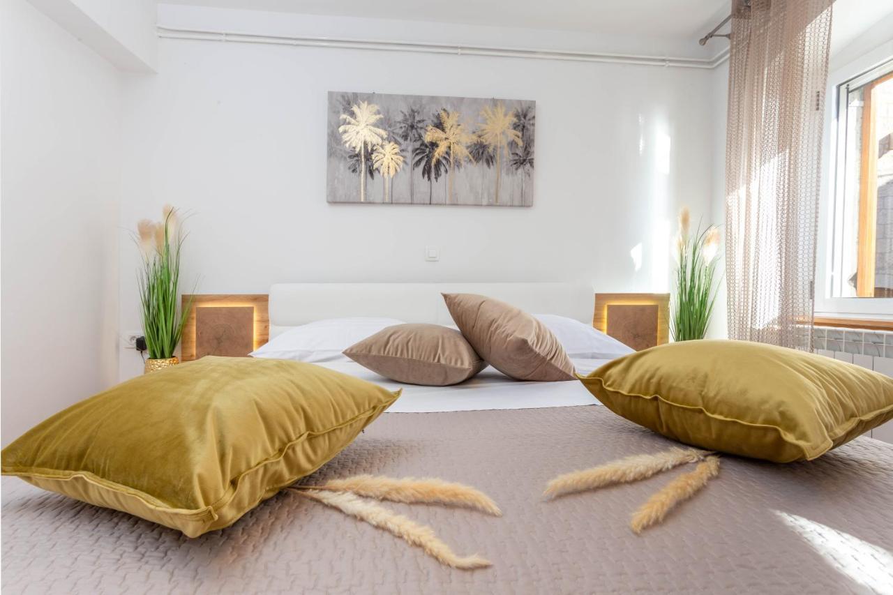 Deluxe Dreamy Room In The Center Of Hvar With Sea View Хвар Экстерьер фото